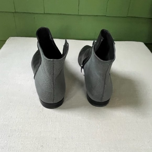 Womens Ecco Two-toned Boots - Picture 2 of 7